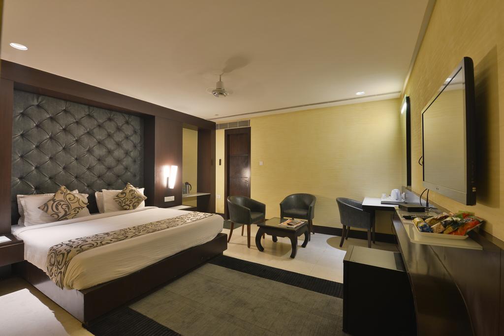 Hotel The Golden Oak Rāipur Exteriér fotografie