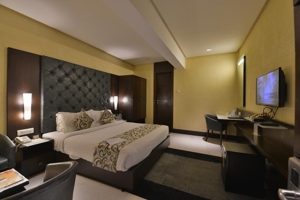 Hotel The Golden Oak Rāipur Exteriér fotografie