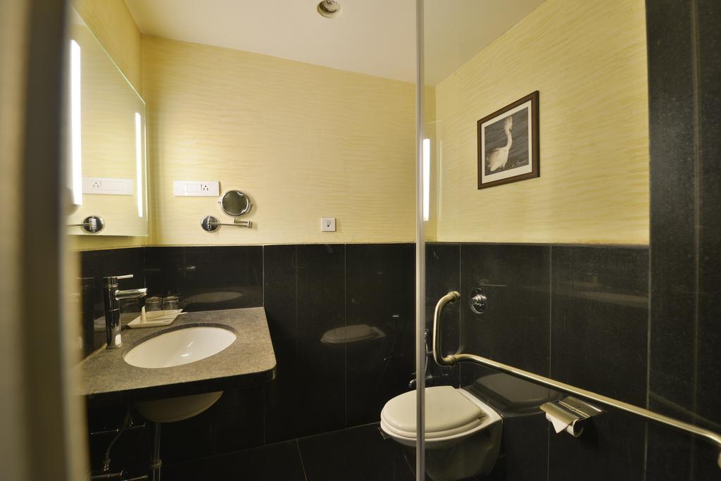 Hotel The Golden Oak Rāipur Exteriér fotografie